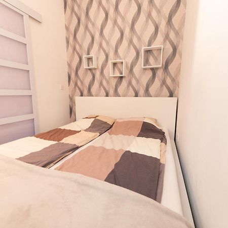 Danube Dwelling Rozsa 99 Apartment Budapest Luaran gambar